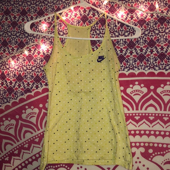 Nike Athletic Top - Picture 1 of 1